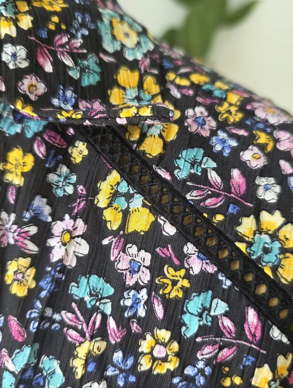 Zara Floral Mini Dress Black Colorful Long Sleeve - Picture 4 of 7